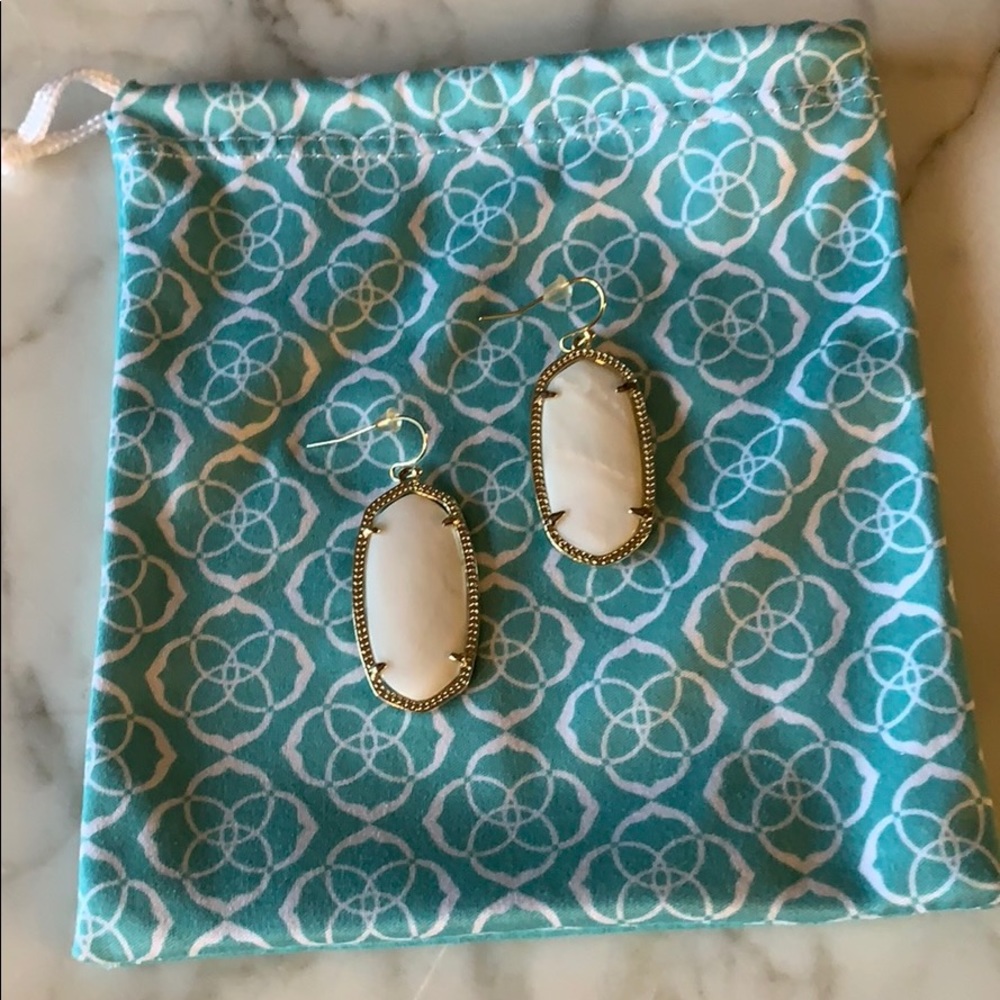 KENDRA SCOTT ELLE EARRINGS